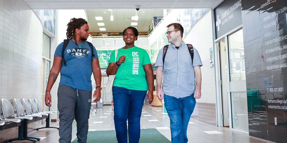 A group of DC students walking together
