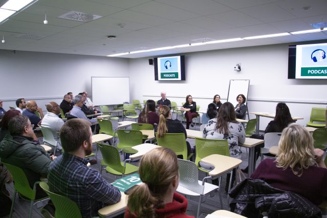 CAFE PD Introduction to Applied Research Classroom Session with Crowd