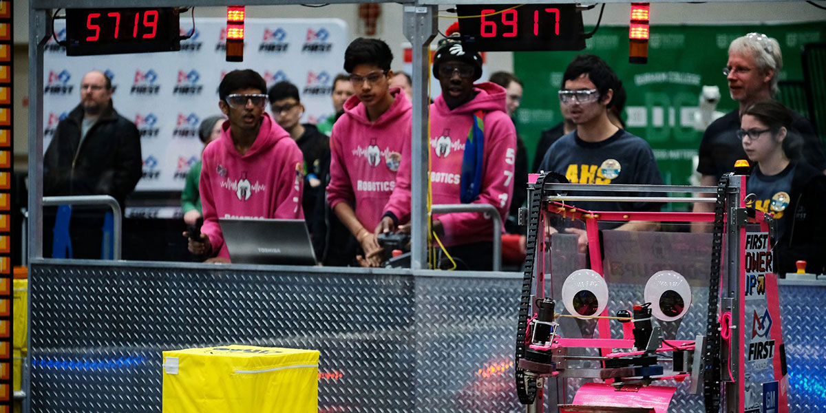 While competing in the FIRST® Robotics Competition (FRC) Ontario District Durham College (DC) event on March 3 and 4, high school students from across the province also got a first look at where they could be headed next while visiting the college’s Oshawa campus.