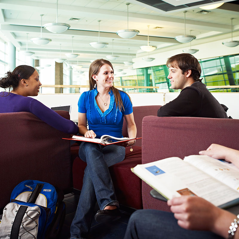 Peer tutors meet at Durham College.