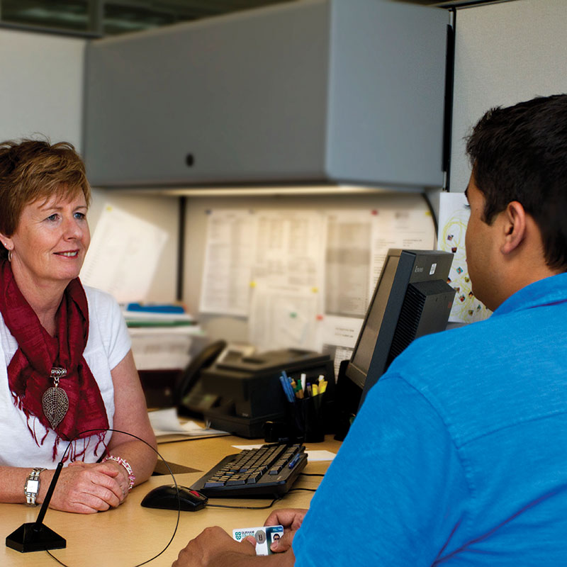 Student meets with a DC financial advisor.