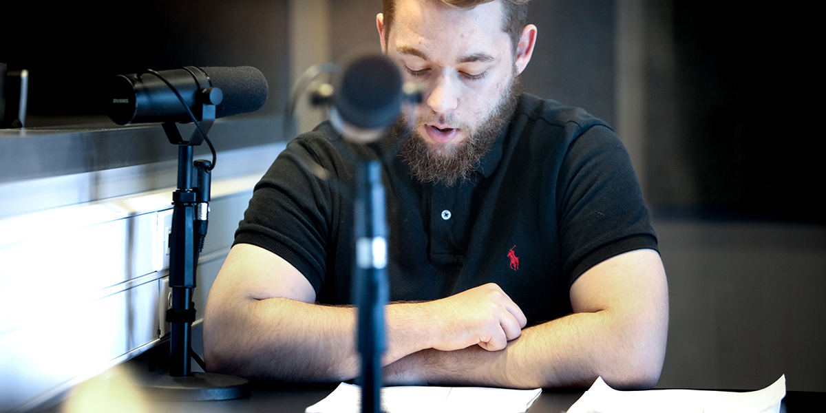 Broadcasting students hit the airwaves at 105.9 FM The Region for podcasting  project