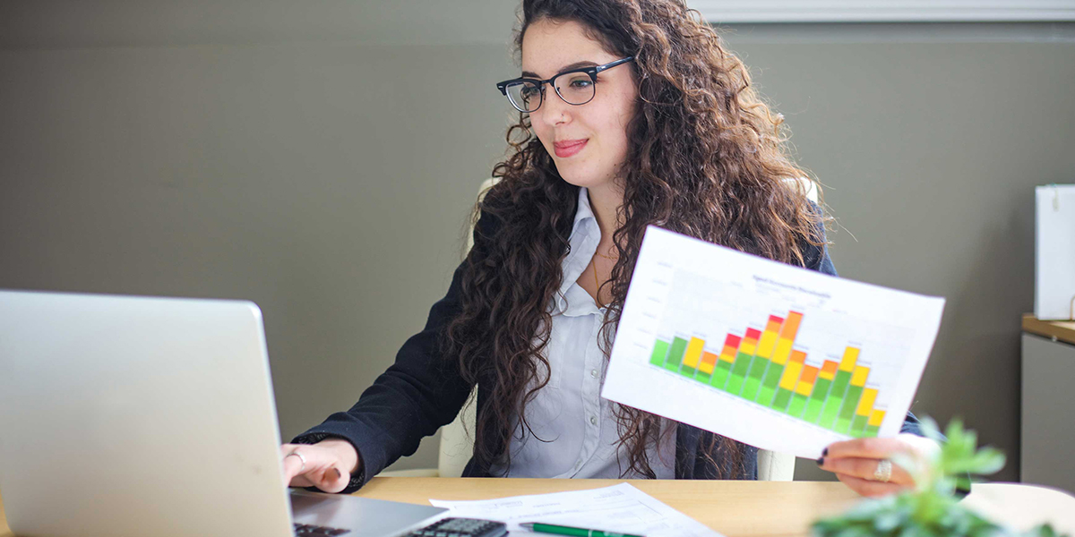 Balance school and life with an online Business program